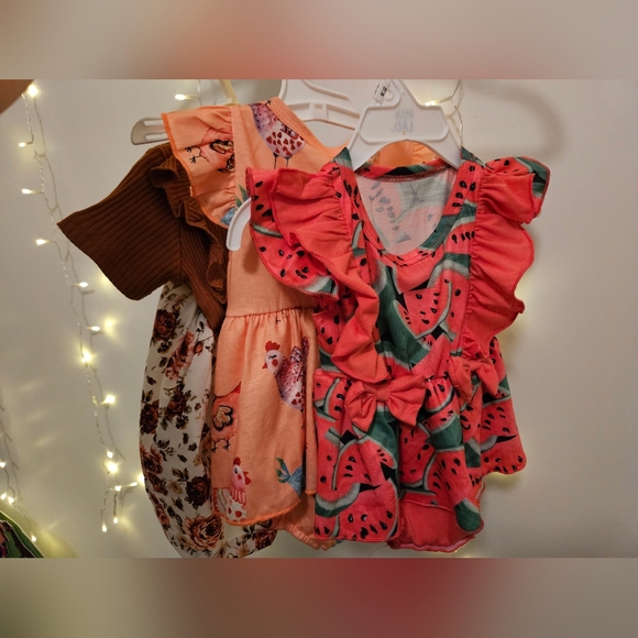 Bundle of baby dresses - Picture 2 of 7